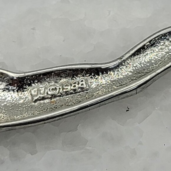 Vintage 1988 JJ Gymnast Silvertone Pin - Picture 3 of 3